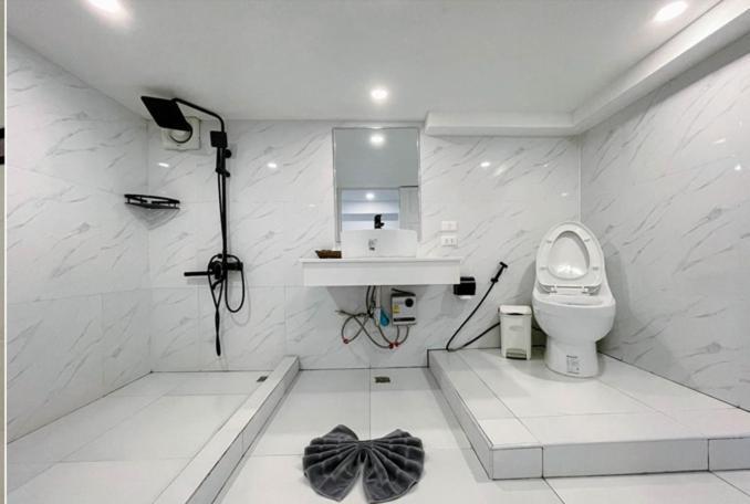Patong Sunset Villa Phuket Ngoại thất bức ảnh